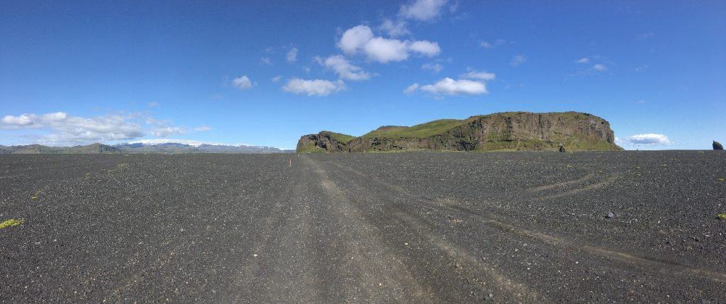 Hjörleifshöfði view from far